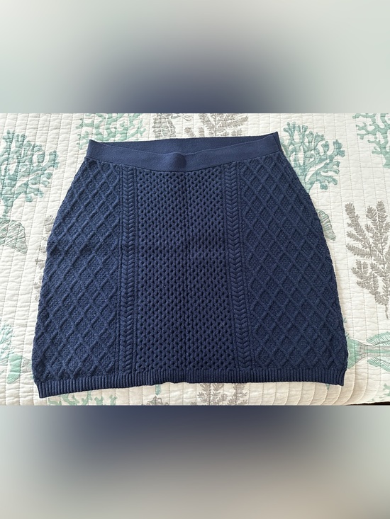 Lilly Pulitzer Dresses & Skirts - Lilly Pulitzer Navy Cable Knit Skirt